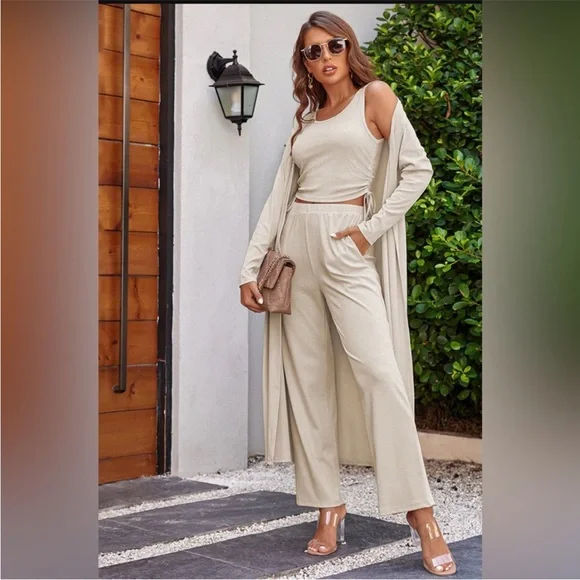 Pinky Cream Women's lounge Set - Picture 1 of 4